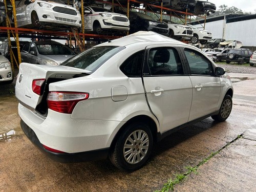 Fiat Siena Attract 1.0 75cvs Flex 2016/2017 - Em Peças