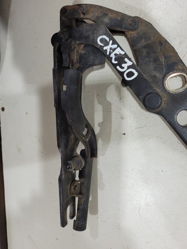 Dobradiça Capo Lado Direito Bmw 328i 99/05 (r)