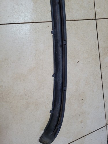 Moldura Parachoque Traseiro Bmw 328i 99/05 (r)