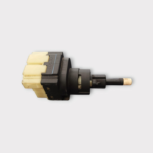 Interruptor De Luz Do Freio Vw Fox Gol Jetta New 2007 2014