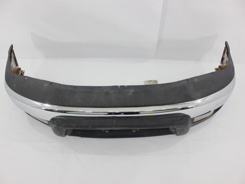 Para-choque Dianteiro Hilux Sw4 96/04 (389)