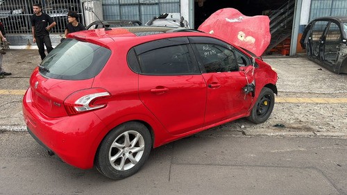 Sucata Peugeot 208 2015 1.5 8v Manual Retirada De Peças