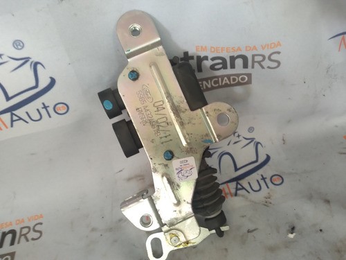 Atuador Tampa Traseira Ford  Fiesta Hatch 03... 4220