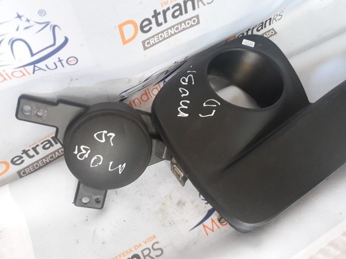 Moldura Milha L.d Fiat Mobi Orig 100227518   3094