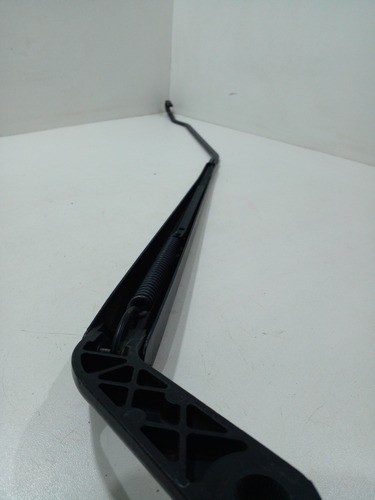 Braço Limpador Para-brisa Tras Peugeot 206 Sw 2008 (vj)