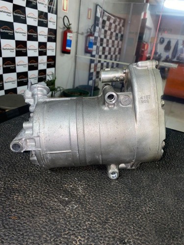 Compressor Do Ar Condicionado Volvo Xc60 Híbrida 2021