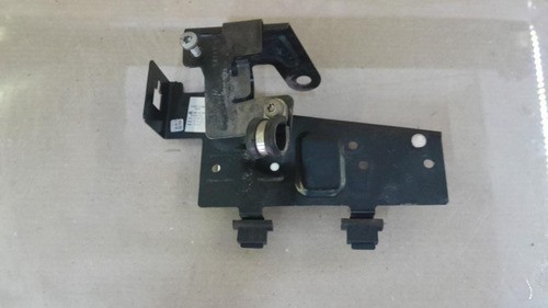 Suporte Sensor Válvula Solenóide Amarok 2013 2h0131563j