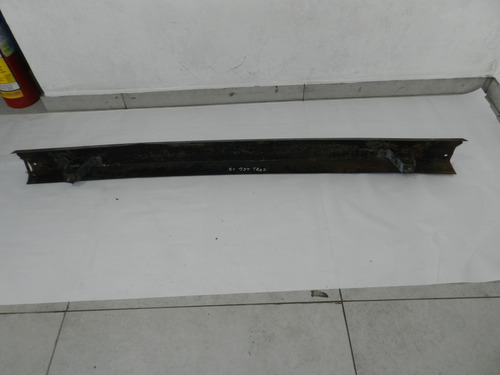 Para-choque Traseiro Vw Gol Quadrado Chaleira 84/86 Detalhe