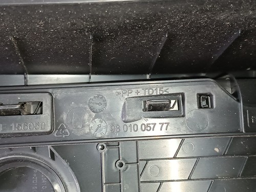 Console Central Peugeot 208 2014 2015 2016 2017 2018 2019