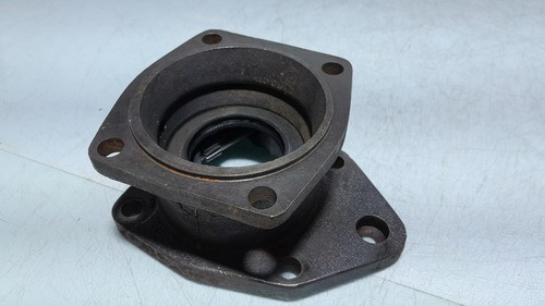 Flange Traseiro Caixa Cambio 240f (1° Seca) 4 Marchas 