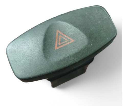 Botão Pisca Alerta Emergência Renault Duster Logan 2008 A 10