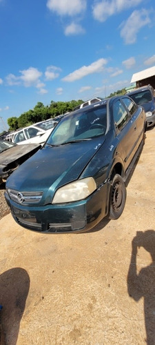 Gm Astra Sedan Confort 2004 2005 128cv Flex Para Peças (m)