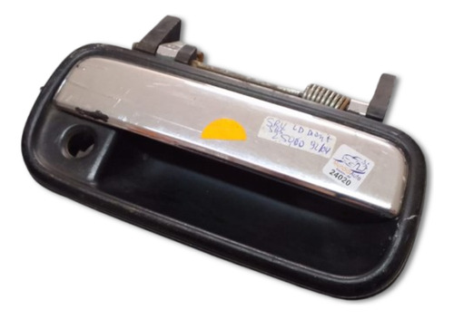 Maçaneta Dianteira Direita Hilux Sr5 98     24020