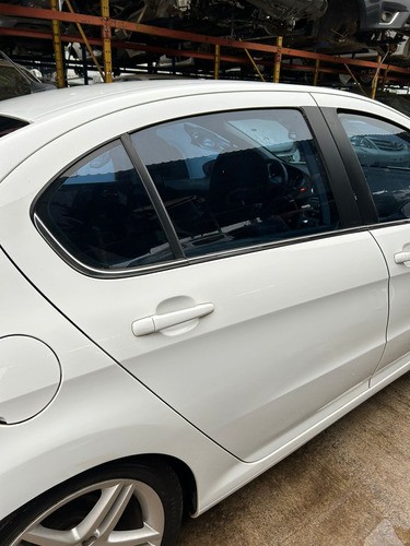 Porta Traseira Direita Peugeot 408 2013 /sem Acessorios