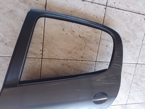 Porta Traseira L.e Peugeot 206 / 207 2001/2014  C/nf C/detal