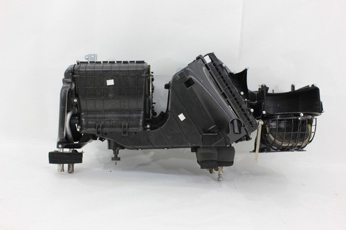 Caixa Evaporadora Ar Condicionado Amarok 10/16 Usado (618)