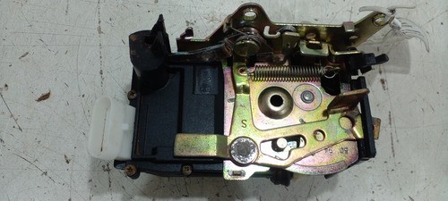 Fechadura Porta T.e Fiat 1995 (r)