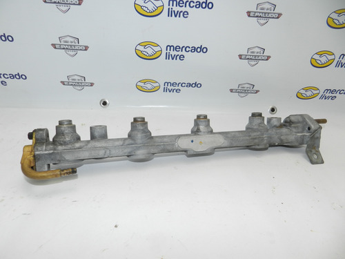 Flauta Injetora Fiesta Courier 1.4 16v Zetec 96/05 Mf9h487ea