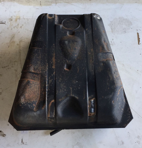 Tanque Combustível Metal C/ Bomba Gol Quadrado 85/05 Detalhe