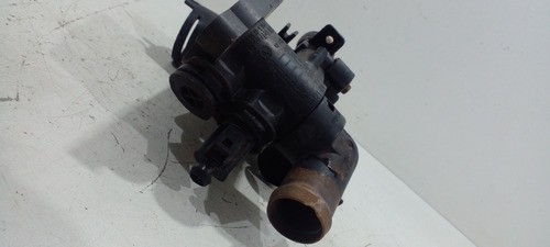 Carcaça Válvula Termostatica Vw Fox 1.6 8v 032121026 (r)