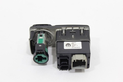 Entrada Usb Auxiliar 12v Jeep Renegade 15/22 Usado (089)