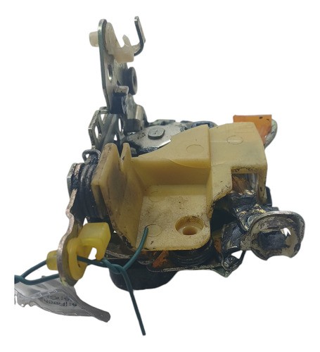 Fechadura Porta Dianteira Direita Corsa Gm 2005 (rf) Cxa375