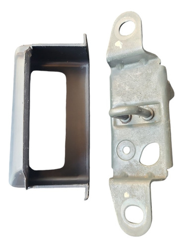 Moldura Batente Tampa Porta Malas Por Fiat Palio 