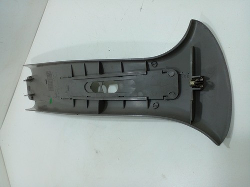 Moldura Cinto Seg. L/e Citroen Picasso 04/11 9630266677 (m)