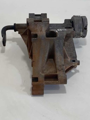 Suporte Alternador / Compressor Ac Vw Golf 98 Até 04