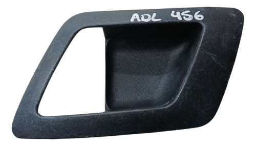 Moldura Maçaneta Tras. Esq. Vw Polo Classic 1999 A 2000 (ap)