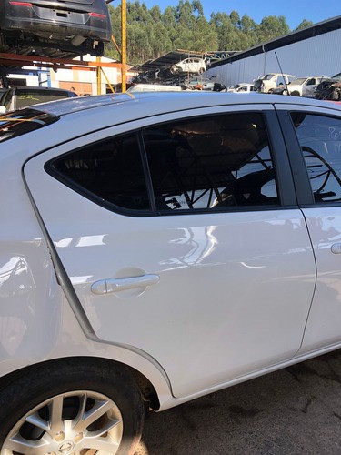 Porta Traseira Direita Nissan Versa 2018/2019 Sem Acessorios