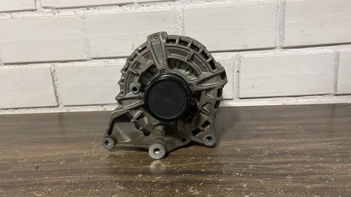 Alternador Mercedes Benz C300 2017