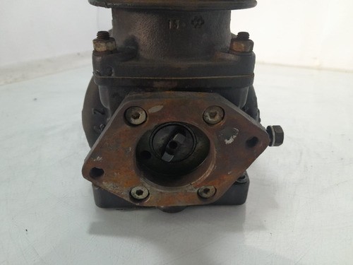 Compressor Do Ar Motor Mercedes 1618 1620 1113 1313 Knorr