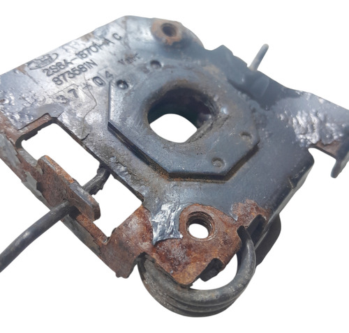 Fechadura Inferior Capo Ford /fiesta (ap)