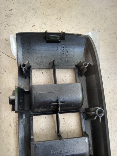 Moldura Interruptor Vidro Dianteiro Esquerdo Honda City 2014