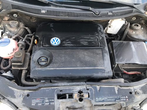 Sucata Volkswagen Polo 1.6 100cvs Gasolina 2004 Rs Cai Peças