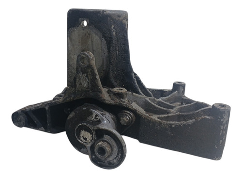 Suporte Compressor Bomba Hidraulica Montana 1.4 09 - (b)