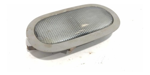 Luz Teto Cortesia Renault Clio 01 Até 12 7700410612