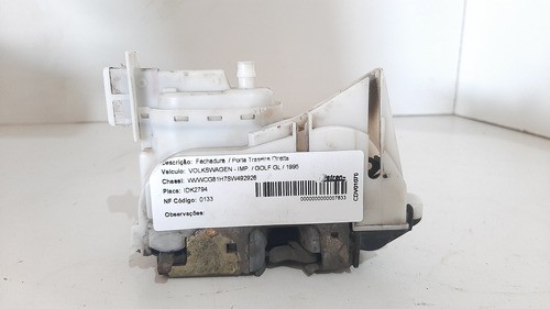 Fechadura Da Porta Traseira Direita Volkswagen Golf 1995