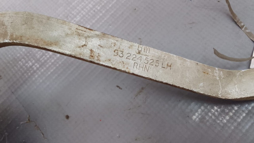 Dobradiça Braço Capo Gm Corsa 1994 À 1998 Esquerdo   23816
