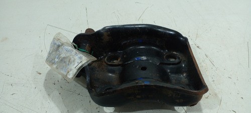 Suporte Fecho Molas T.e Toyota Hilux 2006/15 (r)