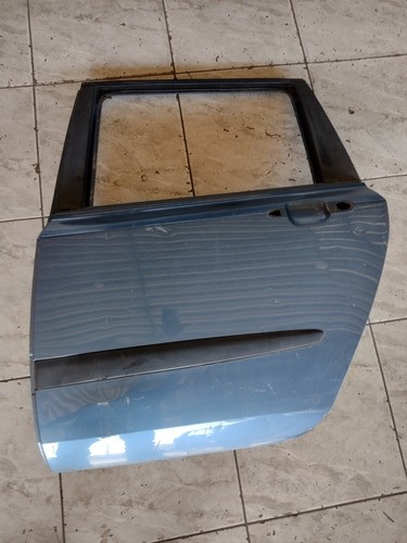 Porta Trazeira L.e Fiat Stilo Todos C/detalhes C/nf 