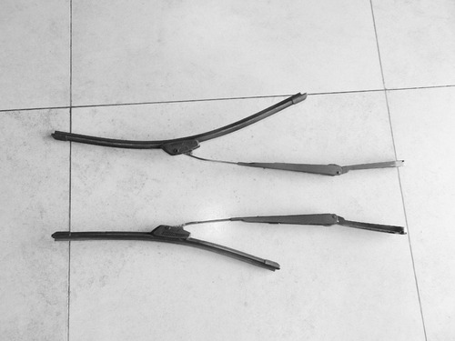 Par Braço Limpador Para-brisa Dianteiro Gm Blazer S10 95/11
