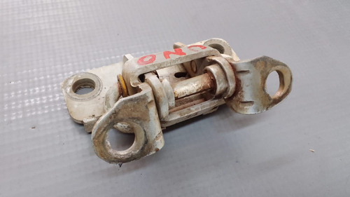 Dobradiça Da Porta Dianteira Esquerda Uno 85-13   23738