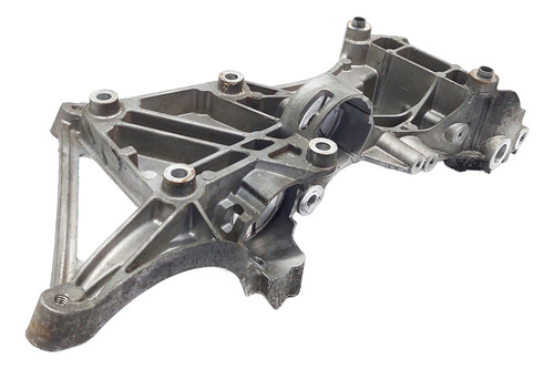 Suporte Do Alternador / Compressor Jetta 2.5 Ano 2006 A 2010