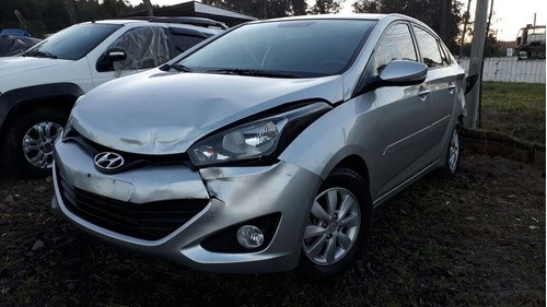 Sucata Hyundai Hb20 1.0 Flex 2014 Rs Caí Peças