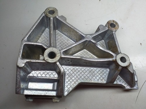 Suporte Alternador Peugeot Partner 1.6 16v 03/10 9638295480