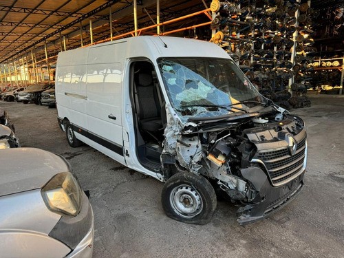 Renault Master 2.3 2024 136cv -disponivel Em Peças Campo Bom