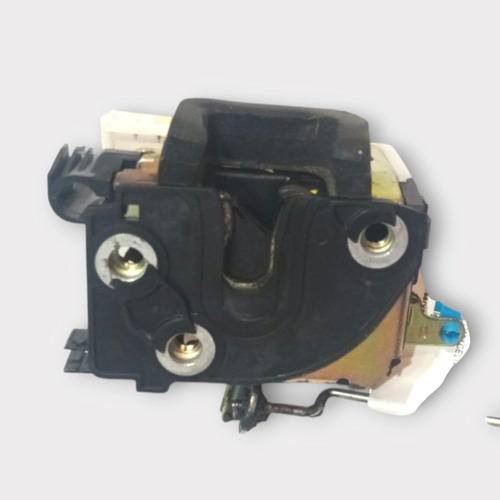 Fechadura Porta Dianteira Gm Celta 2001 A 2016