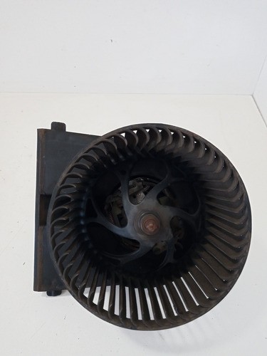 Motor De Ventilação Do Ar Forçado Vw Golf 1j1819021a Origina